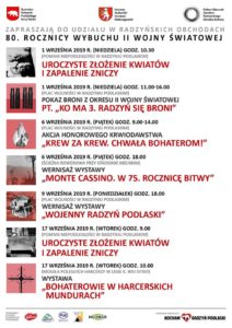 Złożenie kwiatów i zapalenie zniczy @ Plac Wolności, pomnik Niepodległości