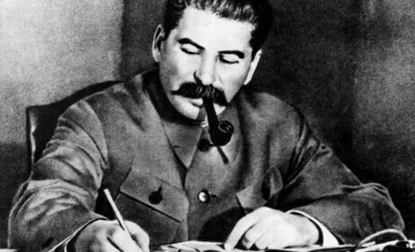 Józef Stalin pyknął fajeczkę
