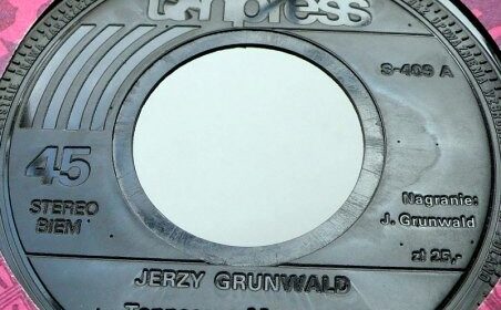 Poznaj singla 62 – Jerzy Grunwald ‎”Tennessee Mama” / „She Sold Kisses At The Country Fair” (1980)