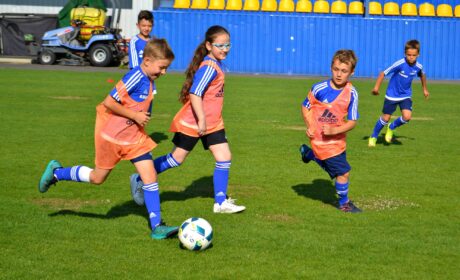 Futbol przeciwko wojnie. Piłkarska pomoc dla młodych sportowców z Ukrainy