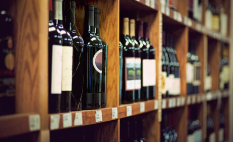 W lubelskim sklepie z winami znajdziesz radzyńskie sery
