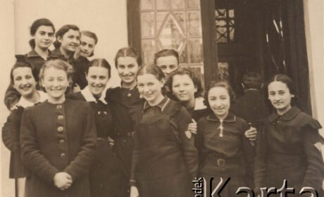 Uczennice w latach 30-tych