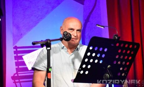 Adam Świć gościem kabaretowo-lirycznego wieczoru w Zalesiu