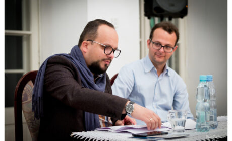 Niech mnie wena nie opuszcza  – rozmowa z  poetą Adrianem Szarym