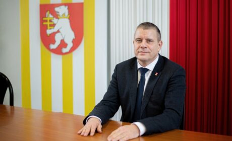 Kto nowym starostą? 10 maja Szczepan Niebrzegowski odchodzi na emeryturę